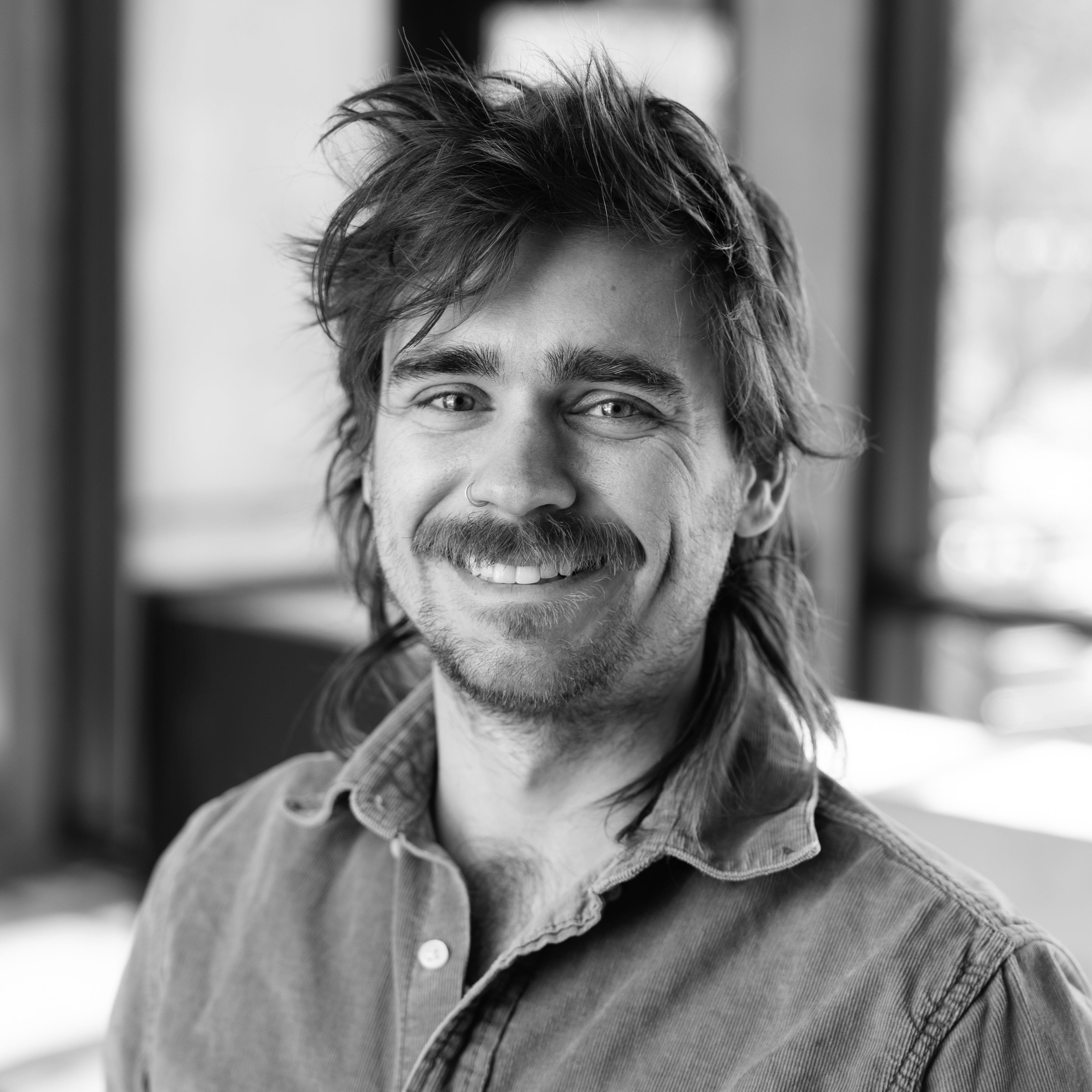 Theo Teichman Headshot