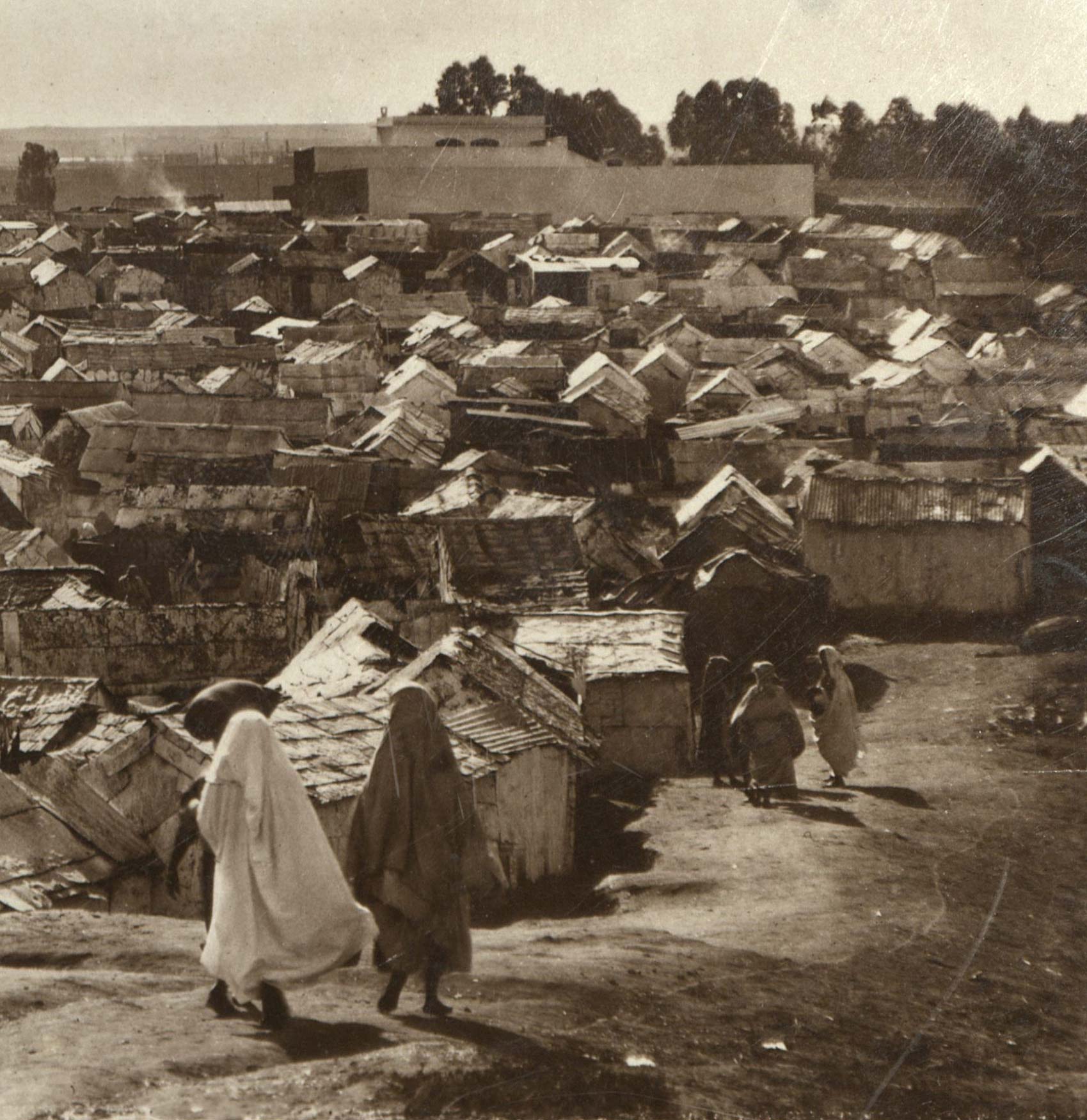 Bidonville Village 1931 - Crane - Thumbnail
