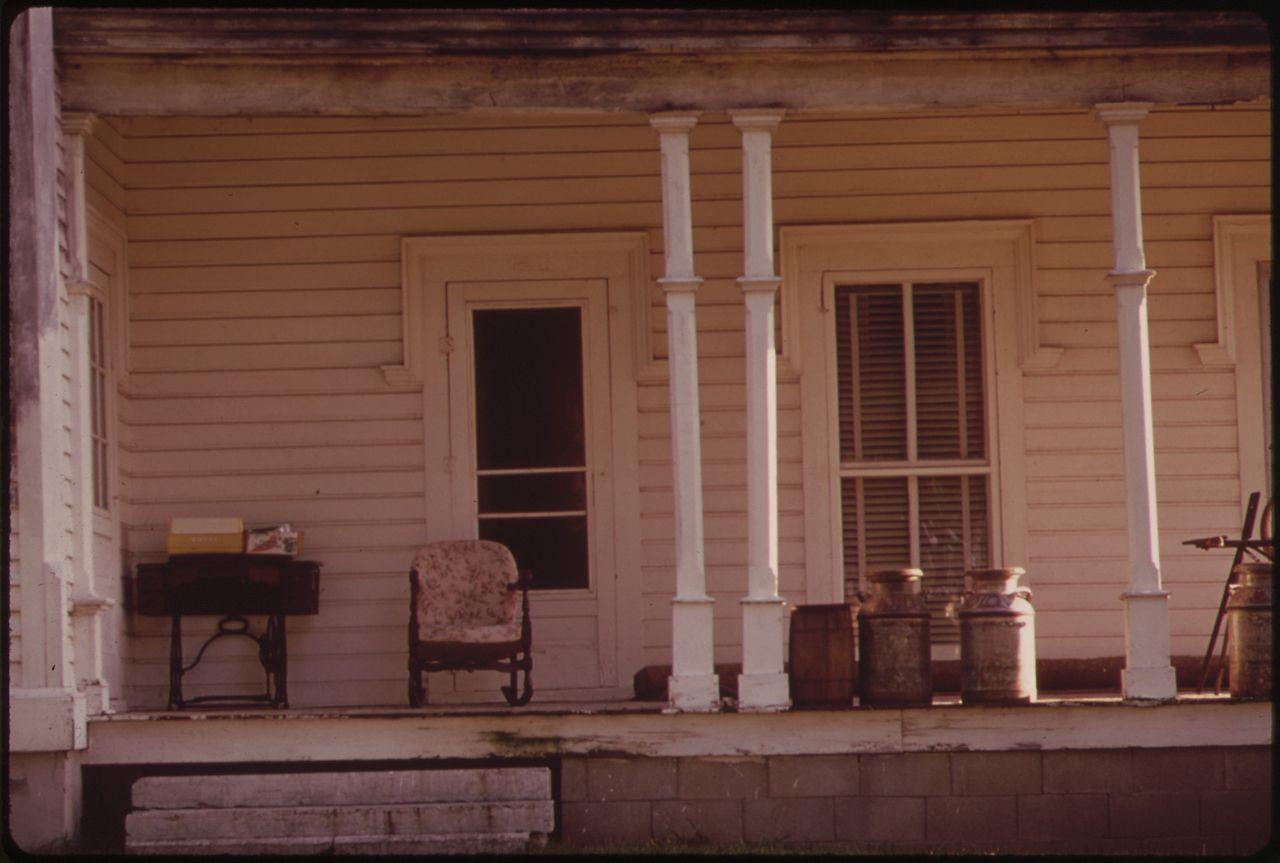 PORCH OF HOUSE IN FARMINGTON by Arthur Greenberg, NARA record: 8464446